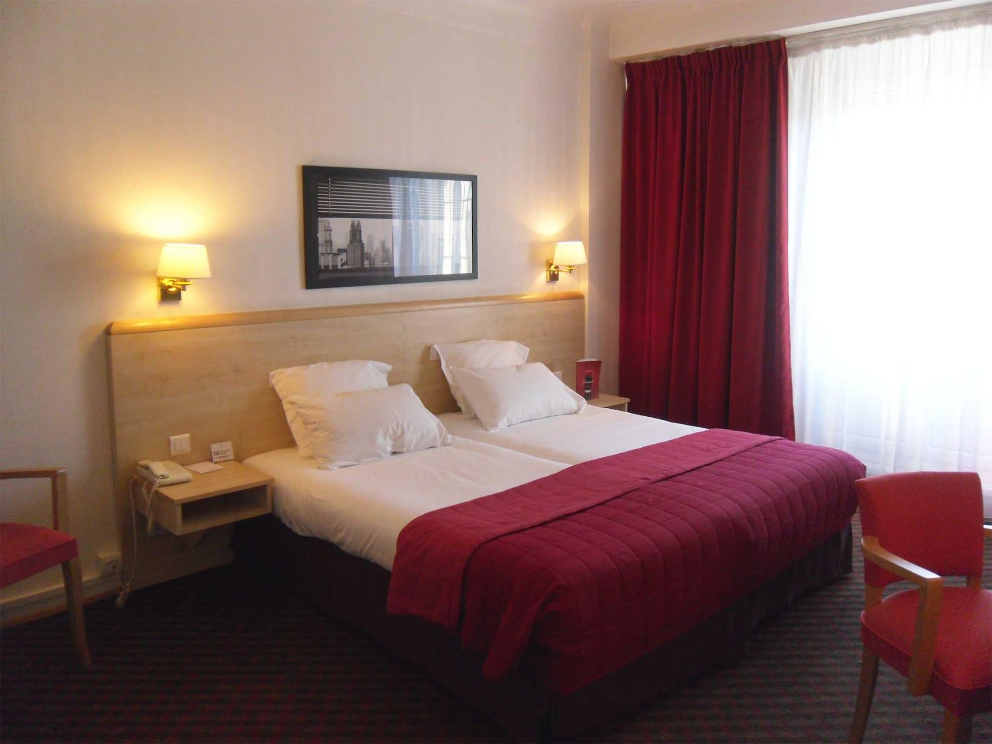 Le Grand Hotel Страсбург Екстериор снимка